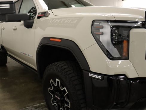Used 2026 GMC Sierra 2500 AT4X AWD/4WD image 22