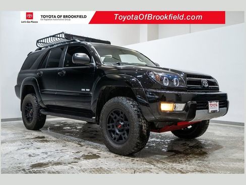 Used 2004 Toyota 4Runner SR5 image 1