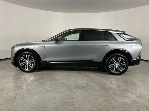 Certified 2024 Cadillac Lyriq Luxury RWD image 5