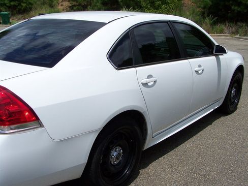 Used 2014 Chevrolet Impala Police FWD image 22