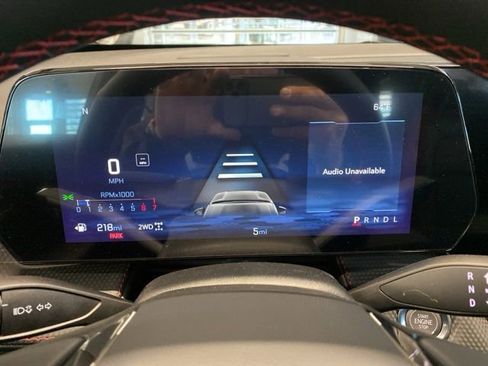 New 2026 Chevrolet Equinox RS w/ Convenience Package III AWD/4WD image 16