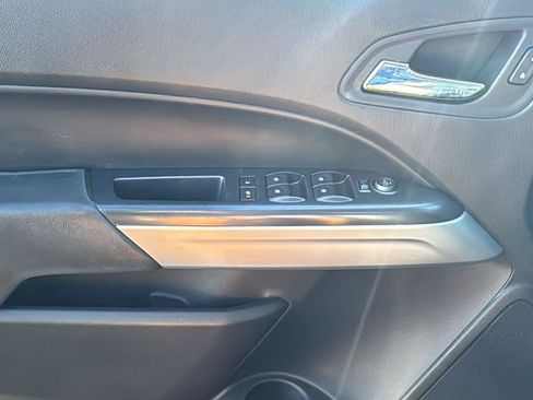 Used 2016 Chevrolet Colorado LT w/ LT Convenience Package image 8
