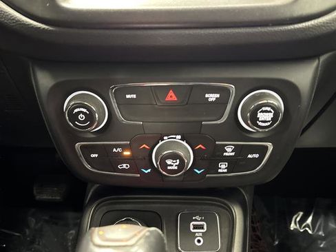 Certified 2019 Jeep Compass Trailhawk image 16