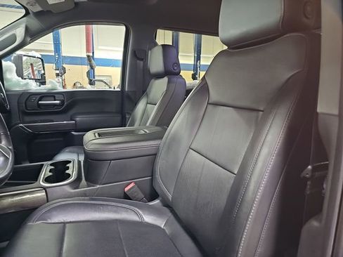 Used 2020 Chevrolet Silverado 3500 LTZ w/ LTZ Plus Package image 16