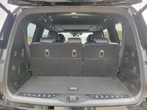 New 2026 INFINITI QX80 4WD image 16