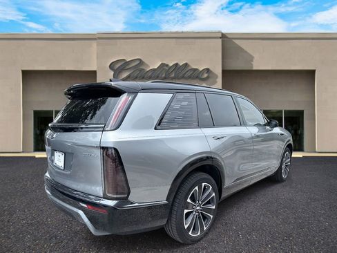 New 2026 Cadillac Vistiq Sport image 3