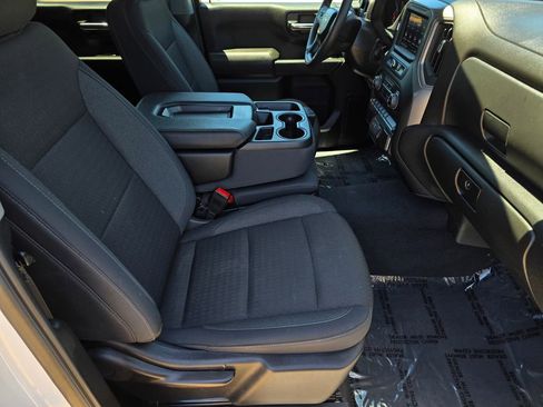 Used 2024 Chevrolet Silverado 1500 Custom AWD/4WD image 30