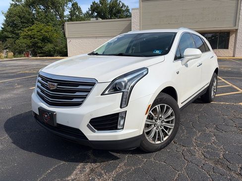 Used 2018 Cadillac XT5 Luxury w/ Driver Awareness Package AWD/4WD image 1