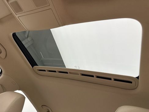 Used 2012 Volkswagen Passat 2.5 SE image 22