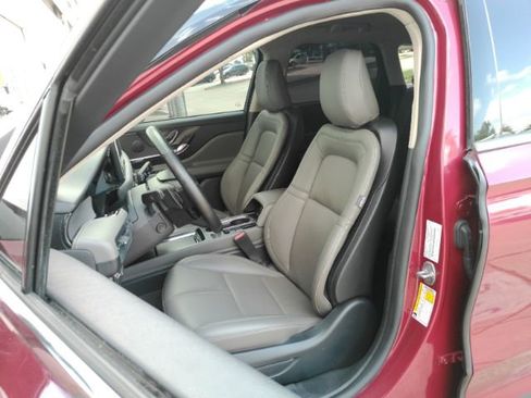 Used 2025 Lincoln Corsair FWD w/ Equipment Group 101A image 16