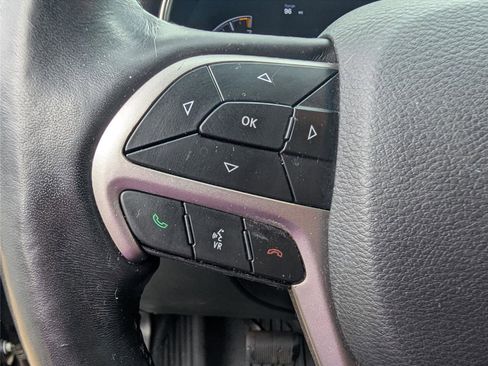 Used 2021 Jeep Grand Cherokee Limited AWD/4WD image 14