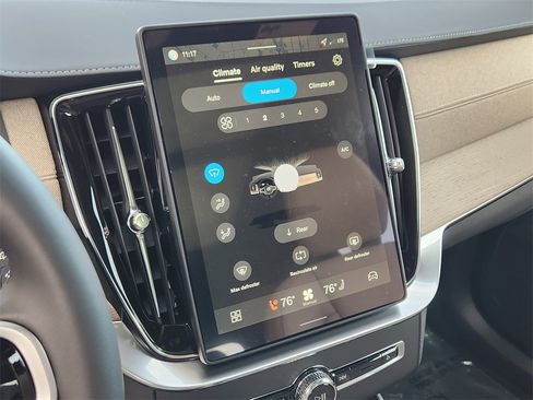 New 2026 Volvo XC90 B6 Ultra w/ Protection Package image 12