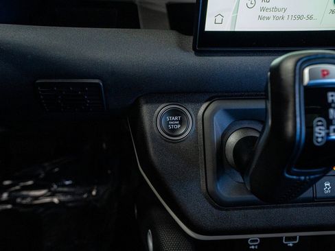 Used 2022 Land Rover Defender 110 X-Dynamic SE image 53