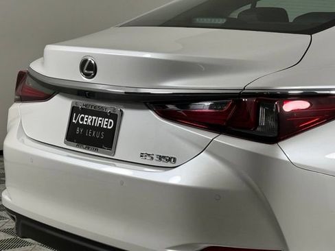 Used 2025 Lexus ES 350 w/ Premium Package FWD image 17