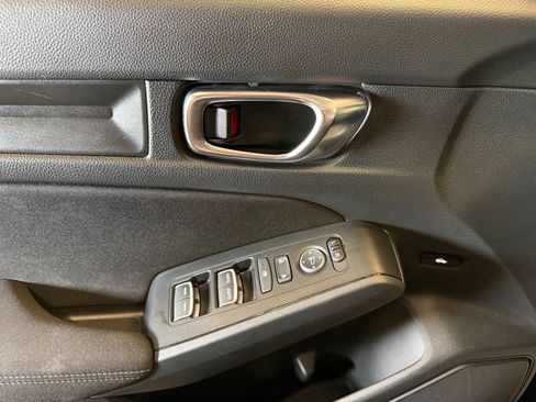 Used 2025 Honda Civic Sport image 19