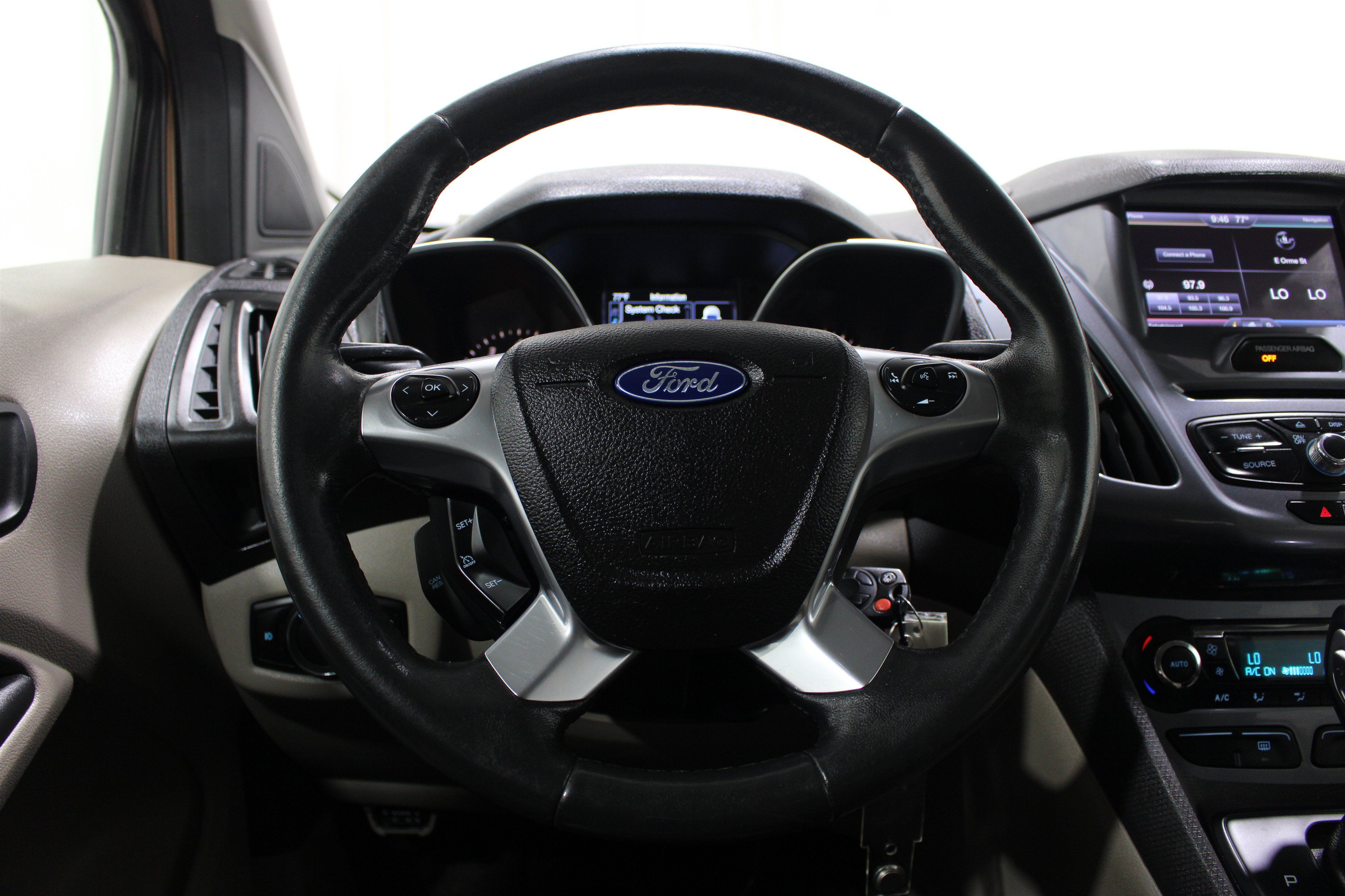 Used 2014 Ford Transit Connect Titanium FWD image 10