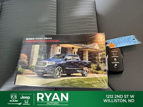 Used 2023 RAM 1500 Big Horn AWD/4WD image 15