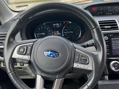 Used 2018 Subaru Forester 2.5i Limited AWD/4WD image 3