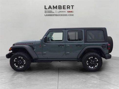 Used 2026 Jeep Wrangler Unlimited Rubicon AWD/4WD image 2