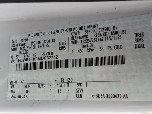 Used 2021 Ford E-350 and Econoline 350 Super Duty w/ Power Windows & Locks Group image 18