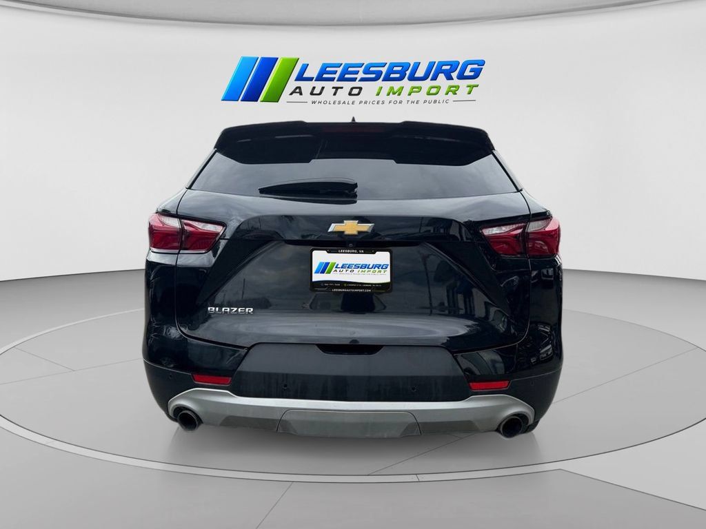 Used 2019 Chevrolet Blazer LT FWD image 5