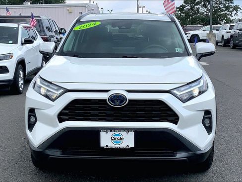 Used 2024 Toyota RAV4 XLE Premium w/ Weather Package AWD/4WD image 3