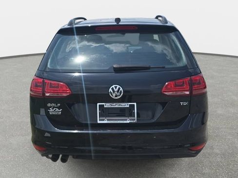 Used 2015 Volkswagen Golf TDI S FWD image 6