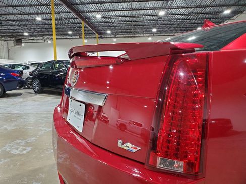 Used 2011 Cadillac CTS V RWD image 44