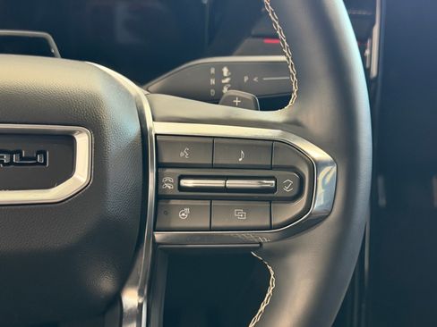 Used 2024 GMC Acadia Denali w/ Super Cruise Package FWD image 22