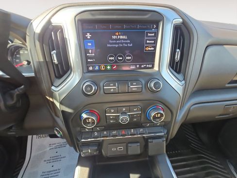 Used 2019 Chevrolet Silverado 1500 RST w/ All-Star Edition AWD/4WD image 11