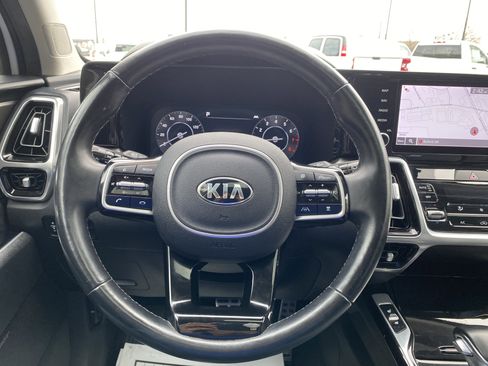 Used 2021 Kia Sorento SX image 18