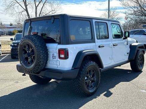 Used 2021 Jeep Wrangler Unlimited Willys image 2