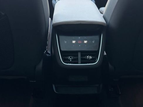Certified 2025 Volvo EX90 Plus image 17