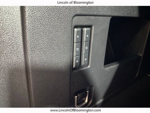 Used 2019 Lincoln Navigator Reserve AWD/4WD image 26