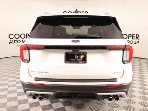 Used 2025 Ford Explorer Platinum w/ Ultimate Package AWD/4WD image 25