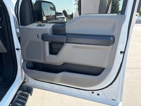 Used 2020 Ford F150 XL w/ Equipment Group 101A Mid AWD/4WD image 25