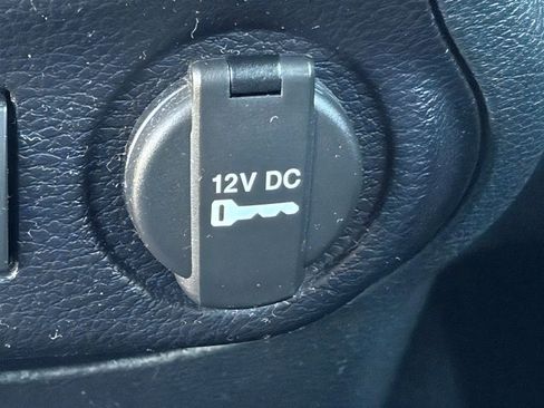 Used 2016 Jeep Wrangler Unlimited Rubicon AWD/4WD image 30