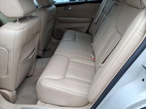 Used 2007 Cadillac DTS Luxury I w/ Trunk Convenience Package image 10