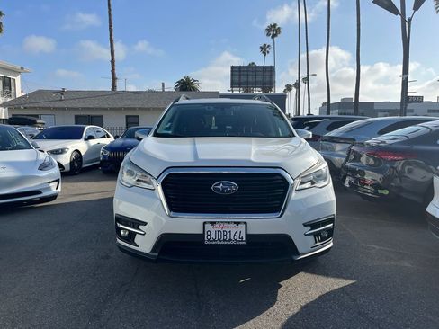 Used 2019 Subaru Ascent Touring w/ Popular Package #2A AWD/4WD image 2