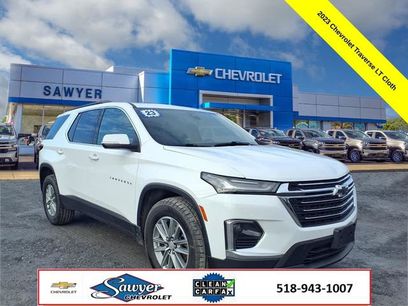 Used 2023 Chevrolet Traverse LT w/ LPO, Floor Liner Package