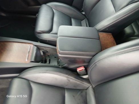 Used 2020 Tesla Model X Long Range Sport Utility 4D image 8