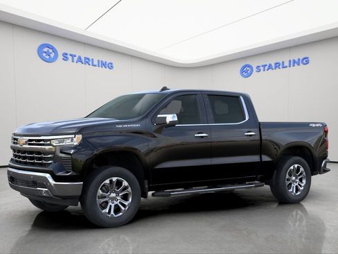 Used 2025 Chevrolet Silverado 1500 LTZ w/ LTZ Convenience Package II AWD/4WD image 2