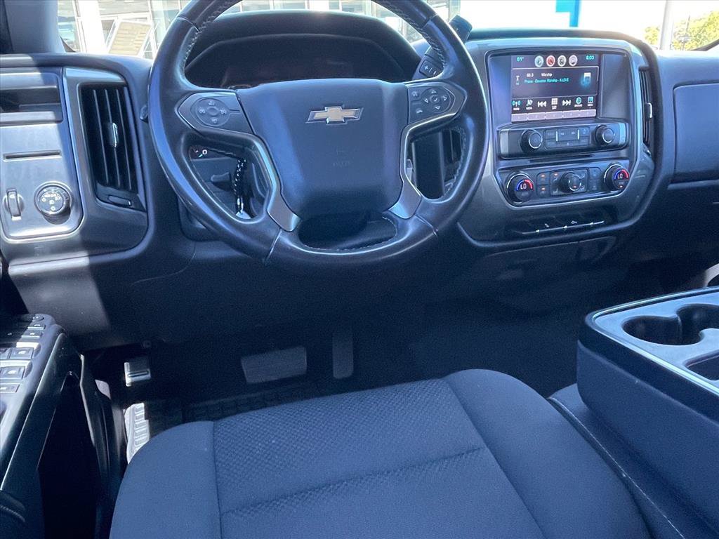 Used 2018 Chevrolet Silverado 1500 LT w/ All Star Edition RWD image 10