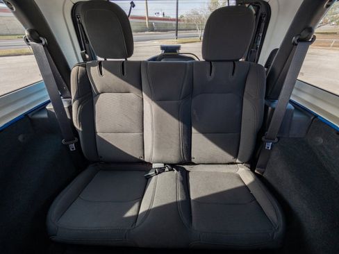 Used 2022 Jeep Wrangler Sport S image 15