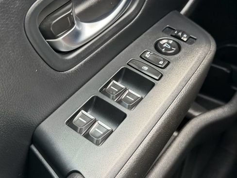 Used 2024 Honda Pilot EX-L image 26