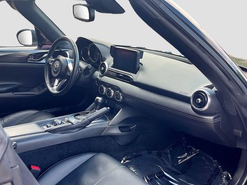 Used 2022 MAZDA MX-5 Miata Grand Touring RWD image 24