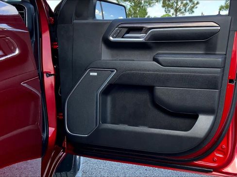 Used 2023 Chevrolet Silverado 1500 LTZ image 22