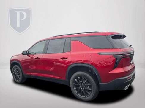 New 2026 Chevrolet Traverse LT w/ Midnight/Sport Edition image 9