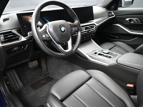 Used 2023 BMW 330i xDrive Sedan w/ Premium Package AWD/4WD image 9