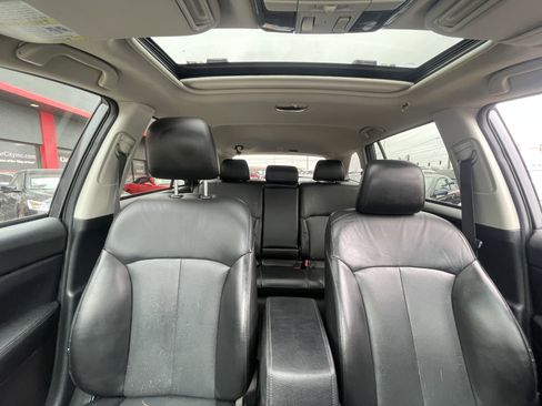 Used 2011 Subaru Outback 2.5i Limited image 22